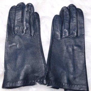 Small Vintage Dark Navy Blue Fownes Leather Gloves